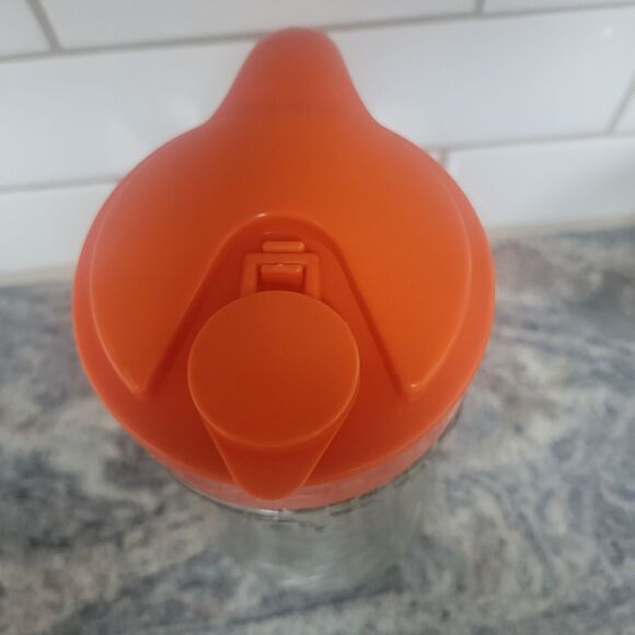 Vintage Embossed TANG Brand 9" Glass Pitcher Decanter Anchor Hocking 1970s - Picture 2 of 4